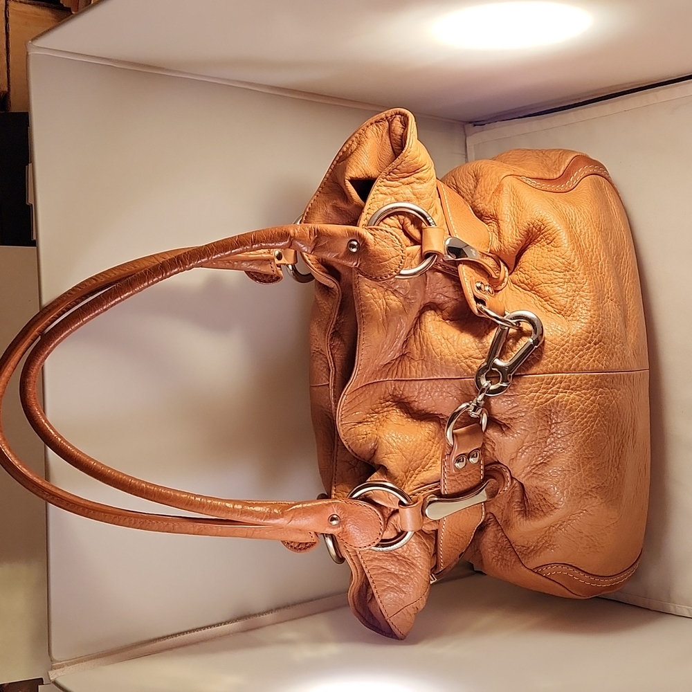 B. Makowsky Handbag Med/Large Tan